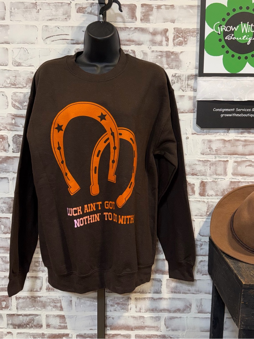 Gildan Brown Crewneck Sweatshirt with Orange Horseshoe Graphic